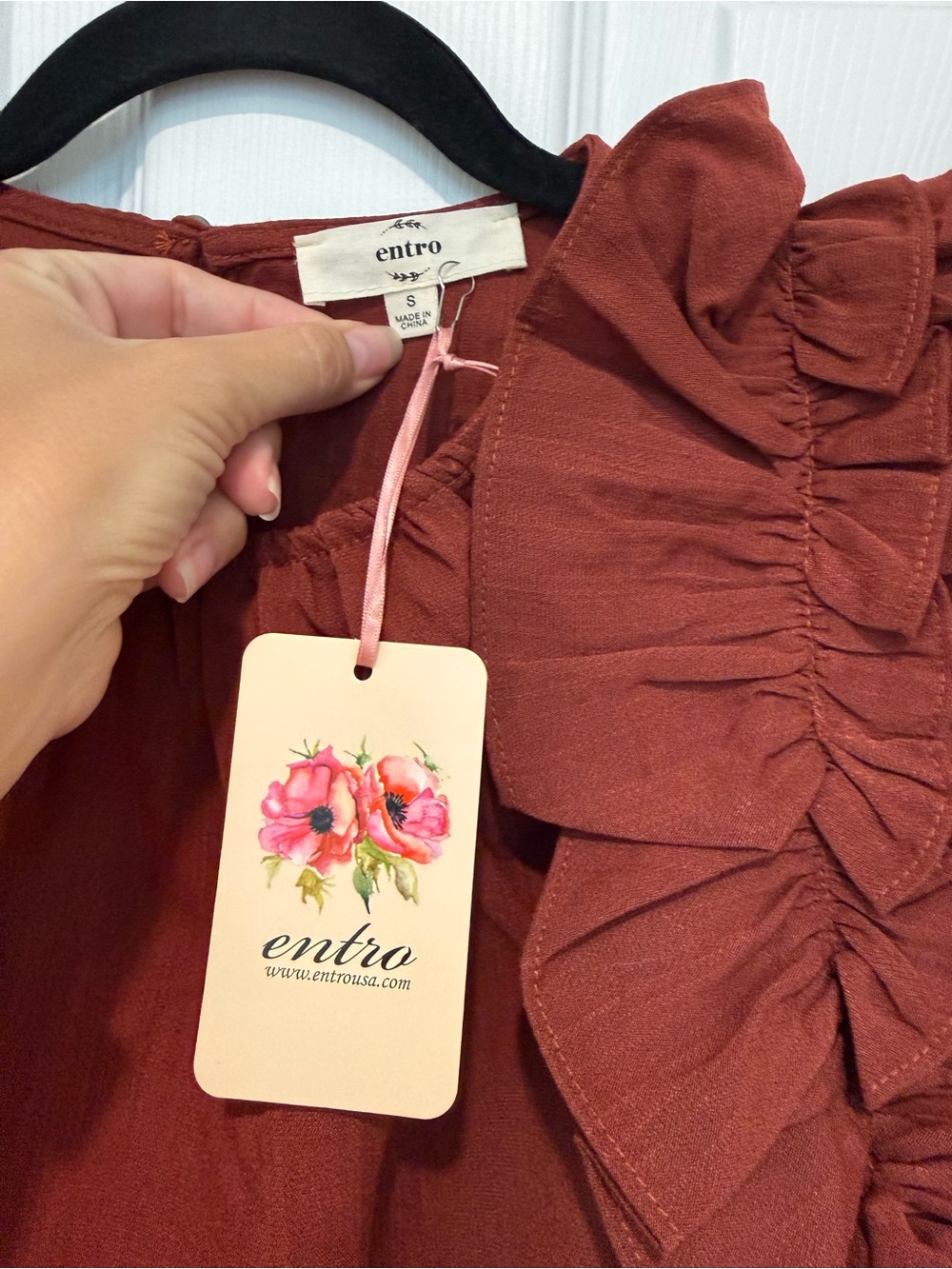 entro Rust Ruffle Sleeve Top - Picture 2 of 7